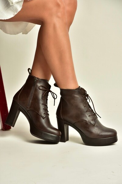 Fox Shoes Z996251309 Brown Thick Platform Heeled Women's Boots