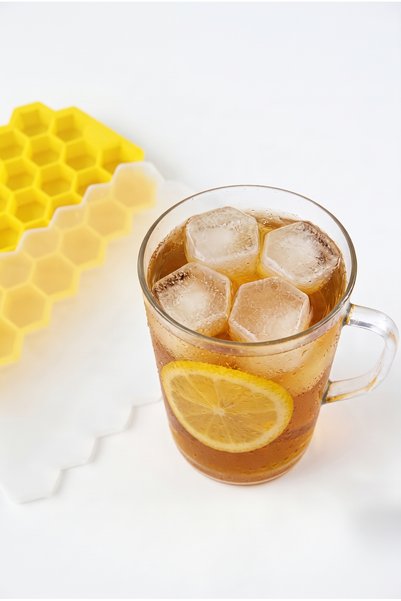 İndecor Houseware Petek Şekilli Silikon Buzluk 37li Kapaklı Kokteyl Meyve Dondurma Sunum Şekilli Buz Kalıbı Ice Cube