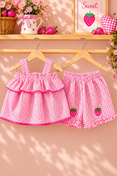 Bubito Baby Girl Strawberry Embroidered Gingham Suspender Shorts 2-Piece Summ...