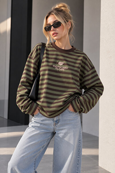 vayro Sweatshirt Şardonsuz Çizgili Too Focused Nakışlı Sıfır Yaka BSR2007