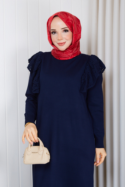 Pamuk Butik فستان نسائي من التريكو الميرسيريزد بتفاصيل من الدانتيل