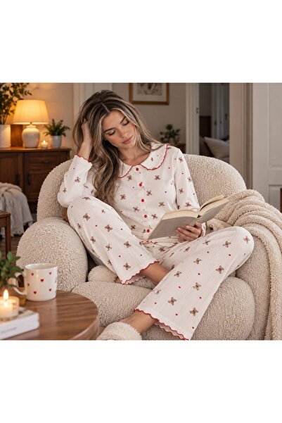 BERELLA Kadın Ayıcık Kalp Desenli Bebe Yaka Düğmeli Pijama Takımı