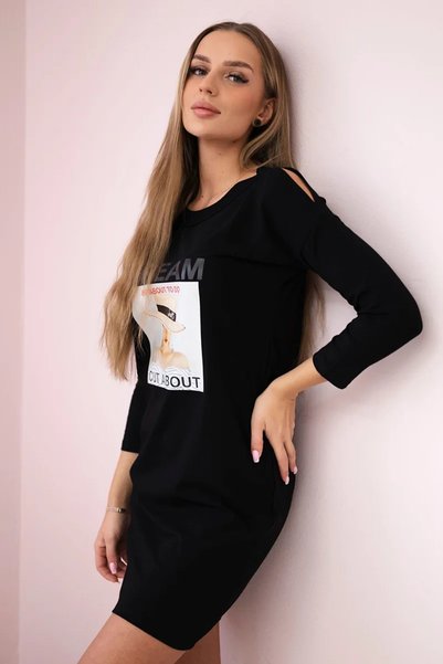 Kesi Rochie neagră cu imprimeu colorat și decupaje la umeri