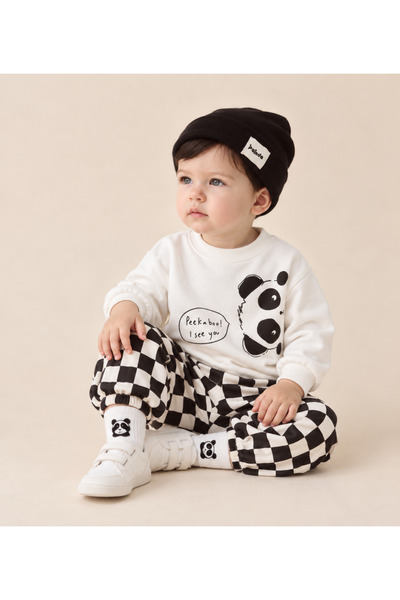 Asila Baby Panda print sweatshirt, checkered pants, printed socks and beanie ...