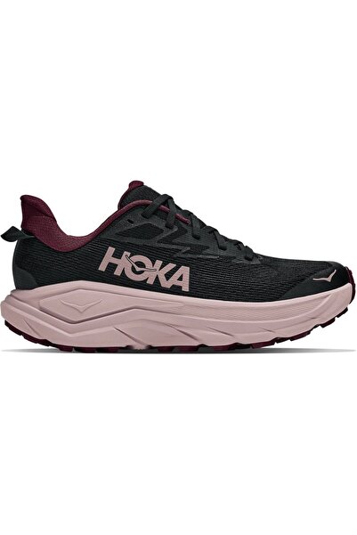 Hoka One One Challenger 8