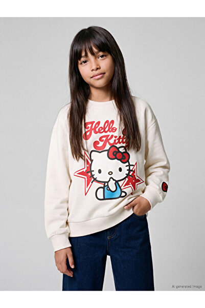 LC Waikiki Quality Parts from Çelebi Store Thick Sweatshirt with Hello Kitty ...