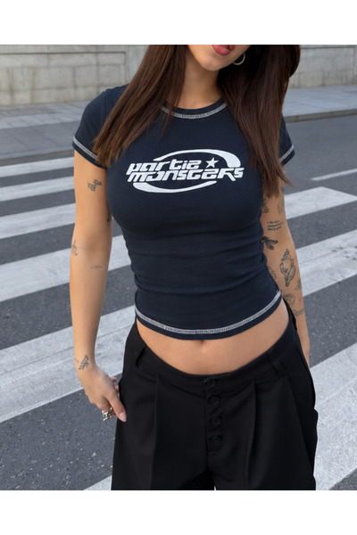 Toum Y2K Urban Slim Fit Full Length Monstars Blouse Croptop