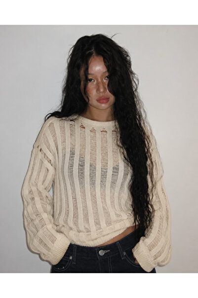 Toum Oversized knitwear sweater with belt