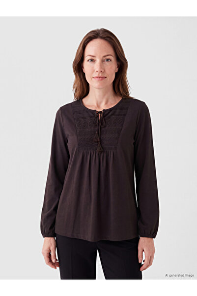 LC Waikiki Rmz Gi̇yi̇m Farkiyla Tie-Up Roba Collar Embroidered Gathered Blouse