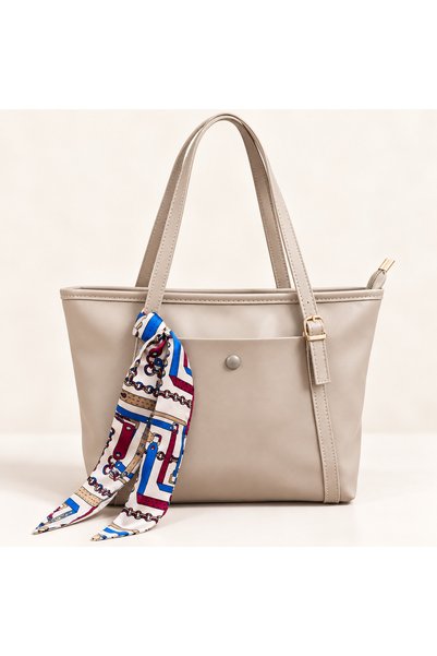 mantis Women's Scarf Detailed Zippered Leather Handbag