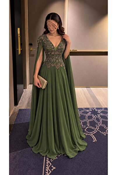 Olivia Style فستان سهرة نسائي طويل باللون الزيتي بفتحة صدر على شكل حرف V وتطر...
