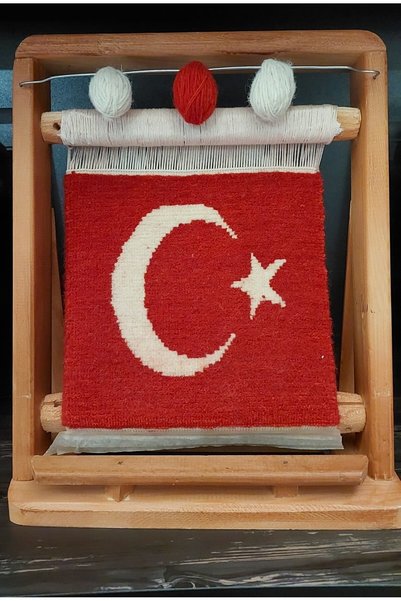 Genel Markalar DEKORATİF EL DOKUMA MİNYATÜR HALI TEZGAHI EN:20 BOY:18 TÜRK BA...