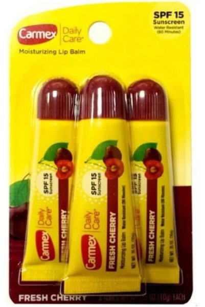 Carmex مرطب الشفاه للعناية اليومية بعامل حماية من الشمس 15، كرز، 3 أنابيب