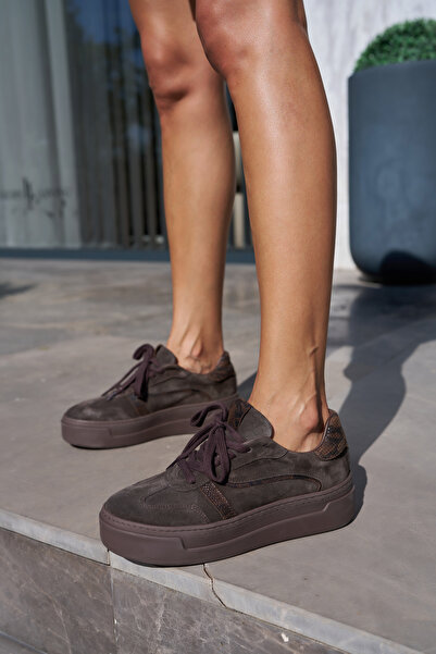 ANGELİNA JONES TOMASS KADIN KAHVE FONCE HAKIKI SUET BAGCIKLI SNEAKER