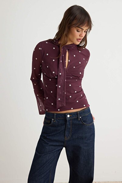 Trendyol Collection Plum Polka Dot Fitted/Body-Fitting Scarf Keyhole Collar K...