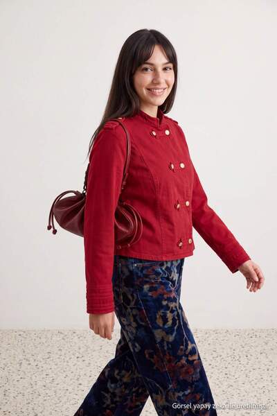 Trendyol Curve Kırmızı Hakim Yaka Oversize Apolet Detaylı Büyük Beden Denim C...