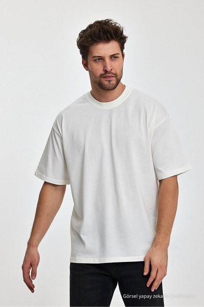 COMBİNE MİCHAİL Men's Oversized Fit Thick Fabric Textured Crew Neck T-shirt