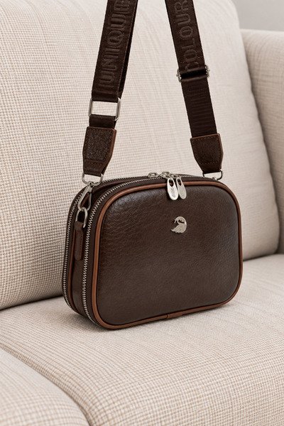 MILANOFOX Women's Brown-Tan Multi-Compartment Cross Shoulder Bag with Adjusta...