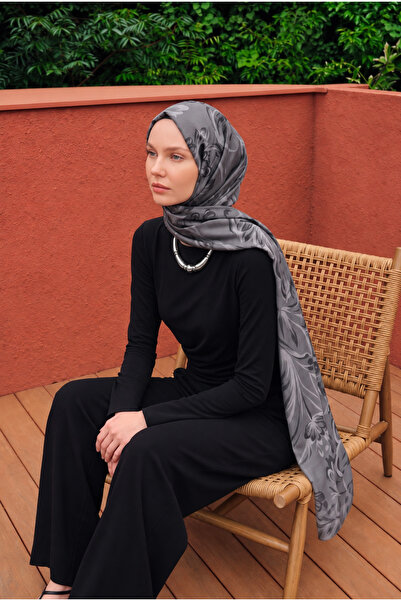 ARMANDA BAMBU BAROQ DESEN ŞAL - SİYAH