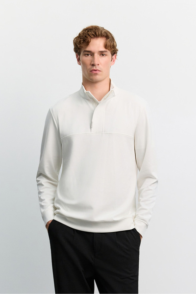 Avva Men's Ecru Stand Collar Zippered Easy-Iron Cotton Regular Fit Sweatshirt...