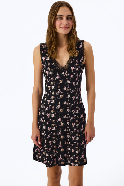 Penti Siyah Floral Dream Gecelik