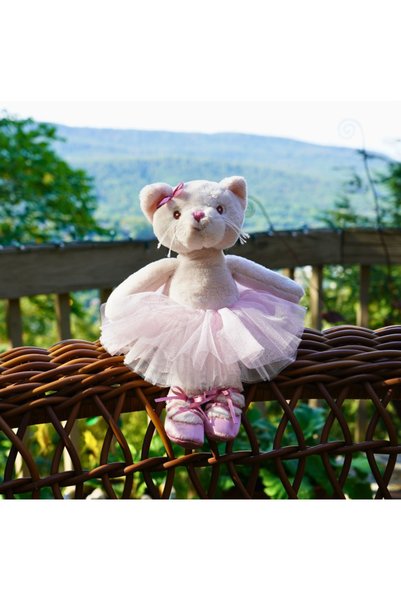 Bukowski Bears Albertina Ballerina – Pisicuță de pluș premium de 25 cm în CUTIE CADOU
