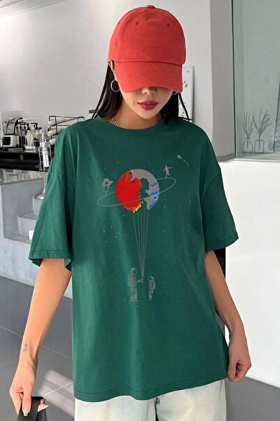 uyguntarz Unisex Universe Themed Printed T-shirt