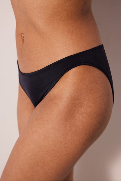 Penti Basic Slip Black Bikini Bottom