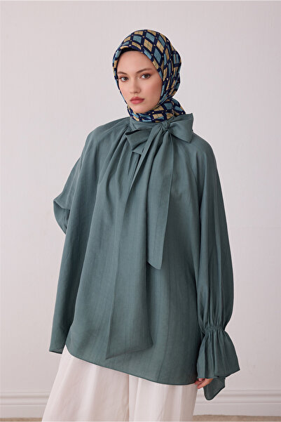 Belli Mavi Geometrik Desen %100 Twill İpek Eşarp 4408-81