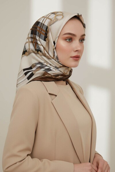 VİOLLA Twill Ekoseli Ve Zincir Desenli Taba Renkli 90x90 Eşarp (İpek İçermez)...