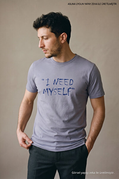 Maccali Tricou liliac pentru bărbați, cu imprimeu I Need Myself, cu gât tip c...
