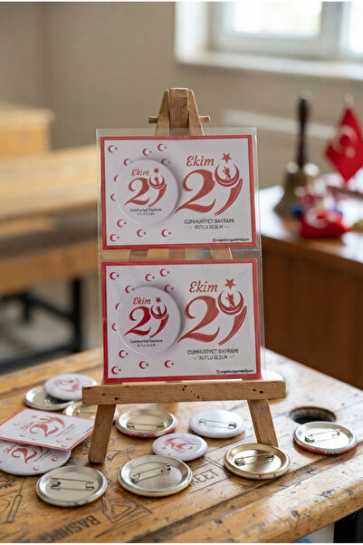 50 ADET 29 EKİM CUMHURİYET BAYRAMI HEDİYESİ KARTLI BÜYÜK BOY ROZET - KURUMSAL 29 EKİM HEDİYESİ