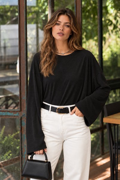 Eceora Kadın Siyah Oversize Uzun Kol Transparan Bluz E26-NM0215