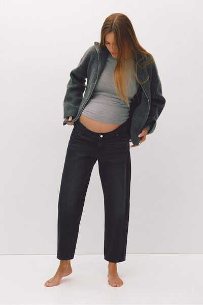 H&M MAMA Barrel Low Waist Jeans