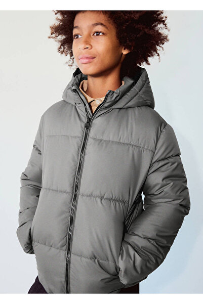MANGO Kids Kapüşonlu kapitone anorak