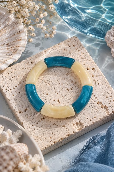Sylvera Shop Retro Blue Bone Model Beaded Bracelet