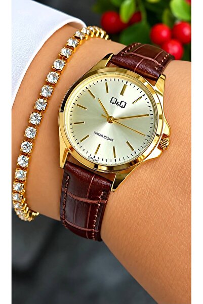 Q&Q Gift: 2-Year Warranty, Leather Strap, Gold Case, Women's Wristwatch + Bra...