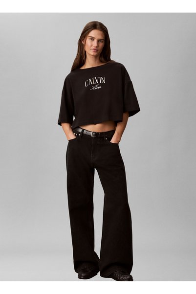 Calvin Klein Jeans Siyah Kadın Yuvarlak Yaka Baskılı T-Shirt LV047H823GUB1