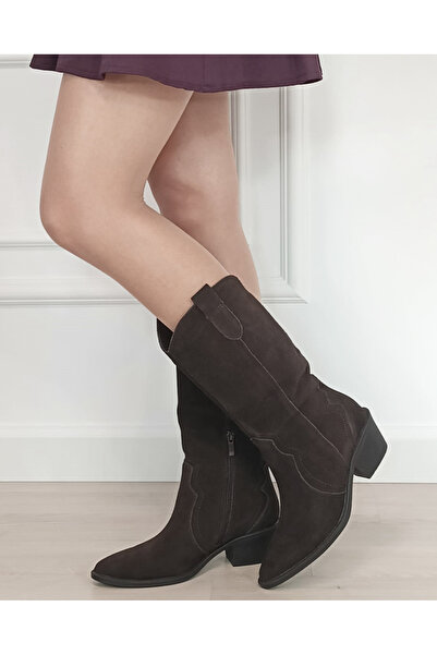 Ideal Shoes Cizme din piele, tip ciocate, maro, cu toc 5312 19