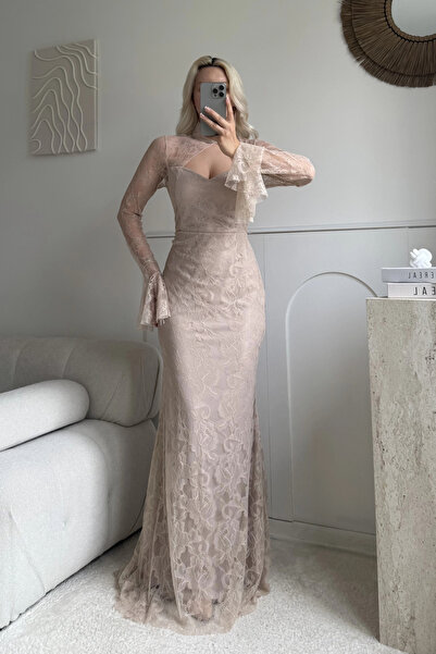 Butik Lez Dantel Tasarım Göğüs Dekolteli Uzun Balık Elbise Abiye