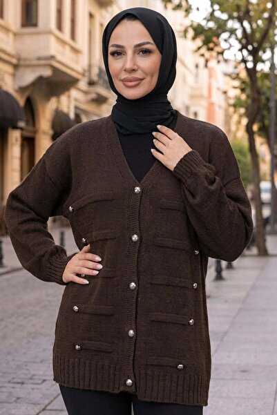 HNT Hayrunnisa Tesettür كارديجان تريكو بتفاصيل أزرار وياقة على شكل حرف V بالل...