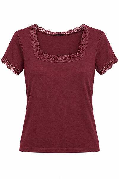 nazzain Square Neck Lace Crop