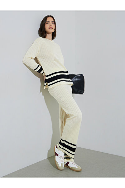 Styli COLOR BLOCK RIBBED SWEATER AND PANT SET