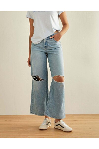 AMERICAN EAGLE بنطلون جينز AE فائق الارتفاع عند الخصر وواسع الساقين للغاية