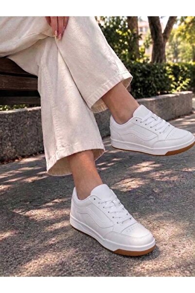 en7 Beyaz Unisex Günlük Sneaker Spor Ayakkabı Kalın Taban Bağcıklı Süet Detaylı Rahat Şık Ayakkabı 2608