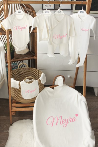 Mini Ropa İsimli Hastane Çıkışı Kalp Baskılı İsme Özel Pamuklu 10'lu Yenidoğa...