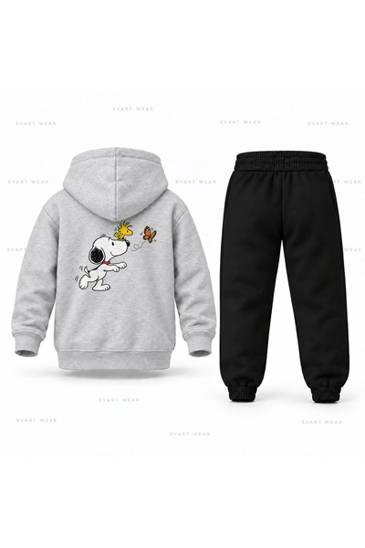 SVART WEAR طقم بدلة رياضية للأطفال مطبوع عليها شعار Snoopy Butterfly Pes