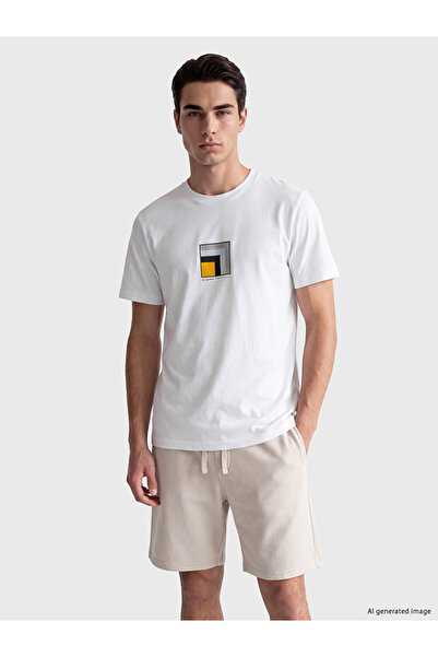 LC Waikiki Vizyon New Season White Crew Neck Printed Men's T-Shirt