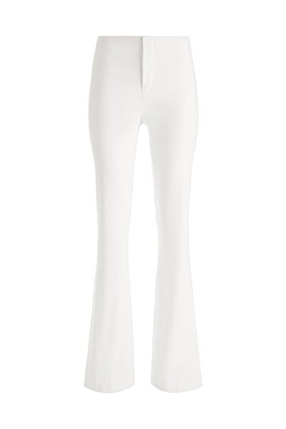 Alice + Olivia بنطال Bootcut من Teeny ذو قصة واسعة وأنيقة