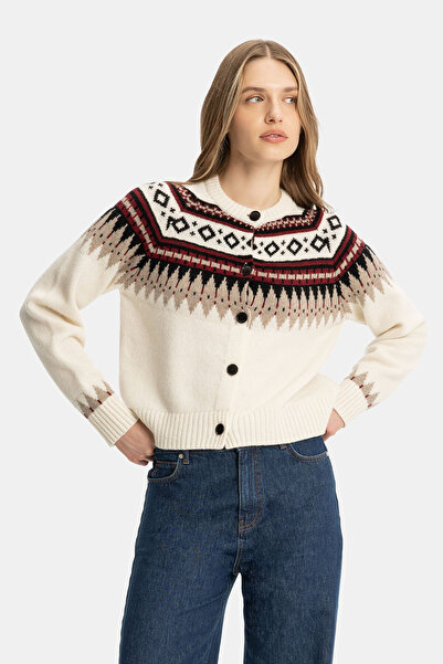 W Collection KAR DESENLİ YÜN HIRKA